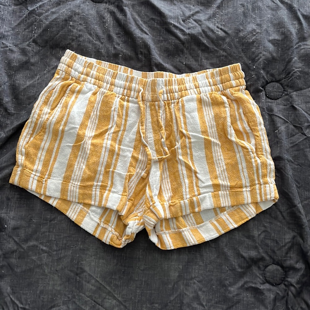 Yellow soft Old Navy shorts- Size Small